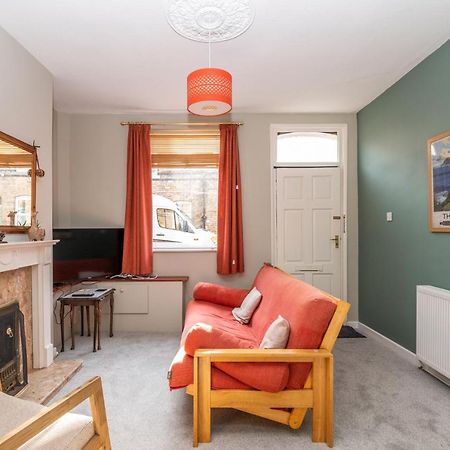 Cosy & Central Victorian House - Pass The Keys York Exterior photo